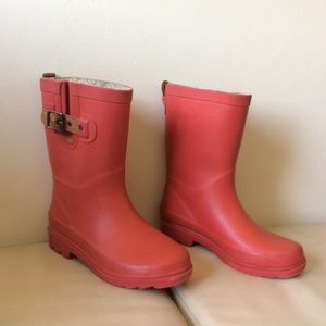 red kid's boots